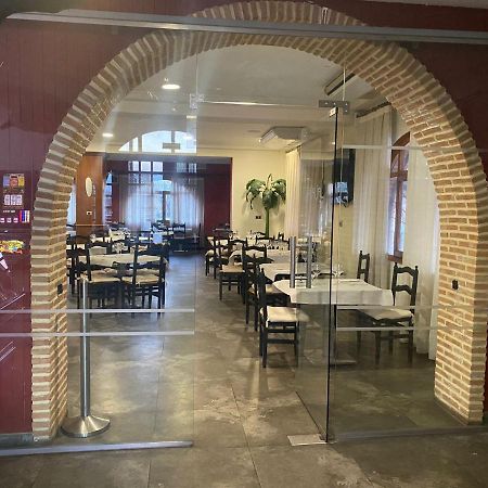 Hostal El Botero Monreal del Campo Eksteriør bilde